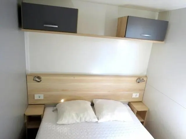 Mobile Homes Istria - Brioni Feriehus Pula