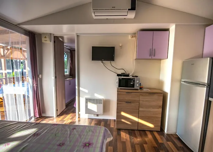 Mobile Homes Istria - Brioni * Pula